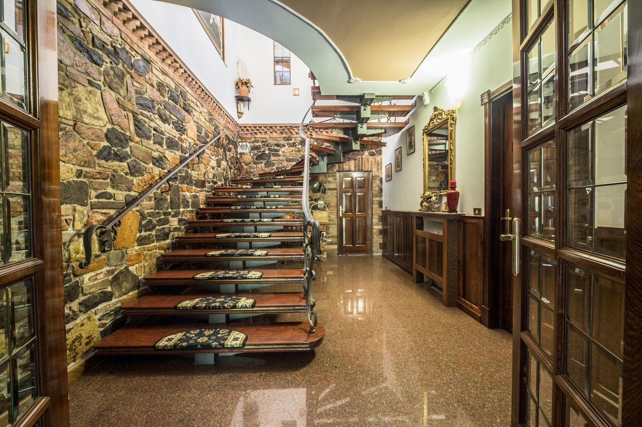 Villa Montegenco Comunanza Exteriör bild